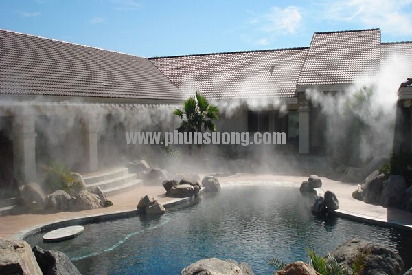 Phun sương Hoàng Hà dùng trong nhà xưởng ở Bình Thuận