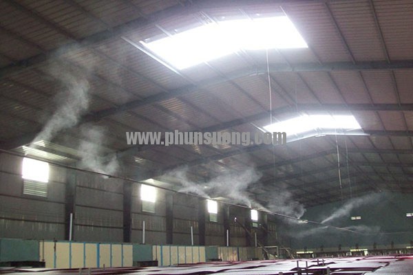 Phun sương Hoàng Hà dùng trong nhà xưởng ở Cần Thơ