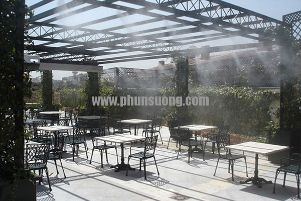 Phun sương Hawin được sử dụng cho quán cafe tại quận 5