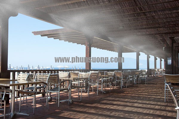 Hê thống phun sương Hawin được sử dụng ở nhà hàng tại Quận 5